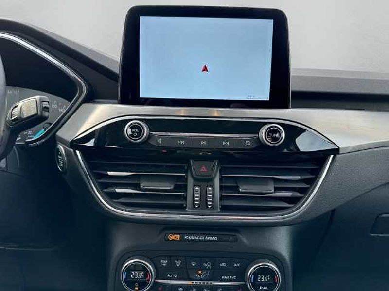 Ford Kuga Titanium 2.0 AWD Navi Apple CarPlay Android Klimaautomatik